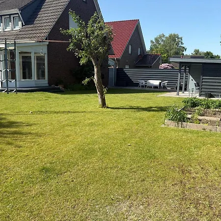 Stilvolles Zuhause Mit Modernem Design Сasa de vacaciones